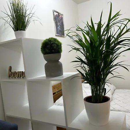 55 M2 Stylish Apartment With Balcony & Parking Wenen Buitenkant foto